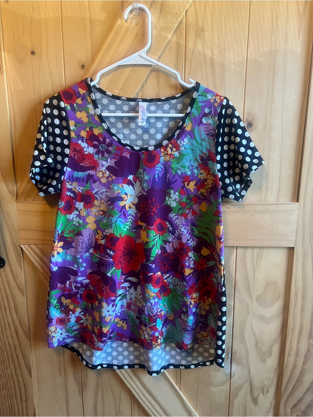 LuLaRoe Classic T Shirt Purple Multicolor Floral & Polka Dot Hibiscus Tropical S